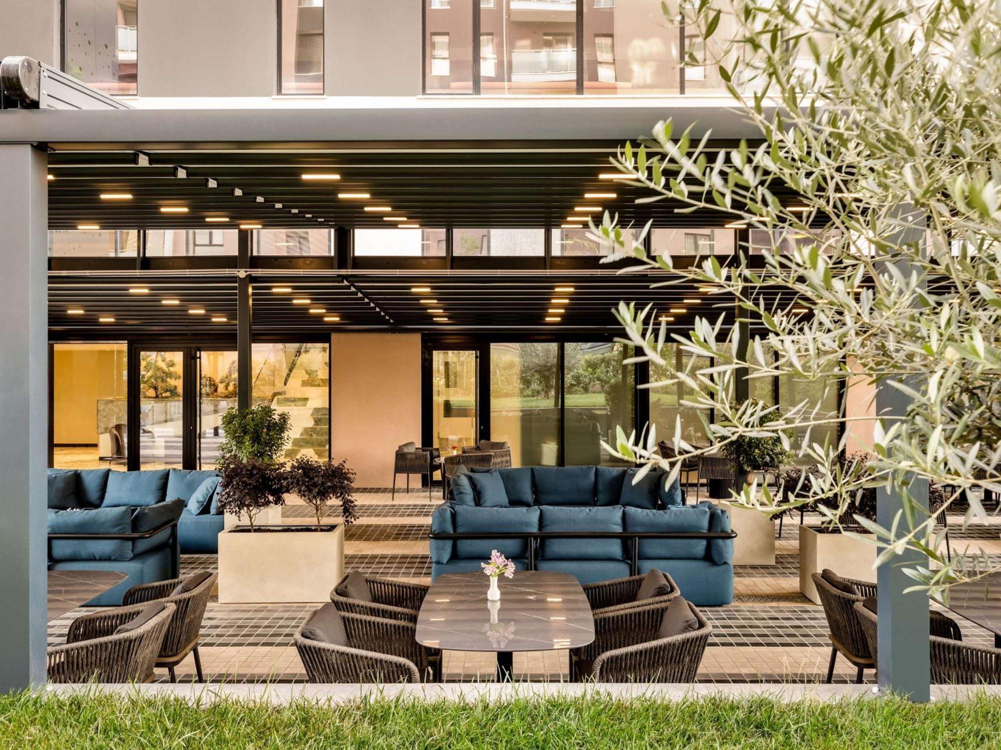 Mercure Tirana Exterior photo